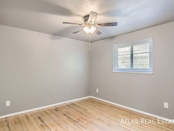 5th image of 1690 Monterey Way