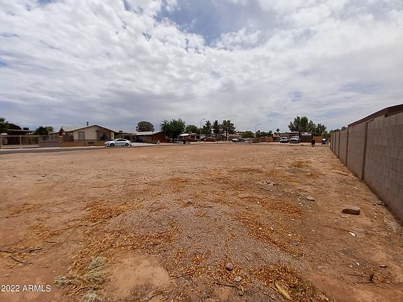 3rd image of 7938 E JAVELINA Avenue #1129