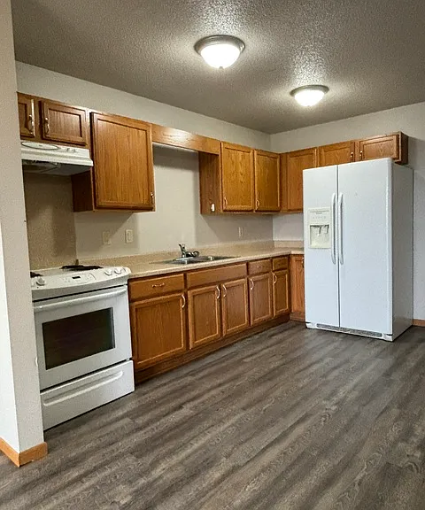 412 S Broadway St #25 — Photo 8