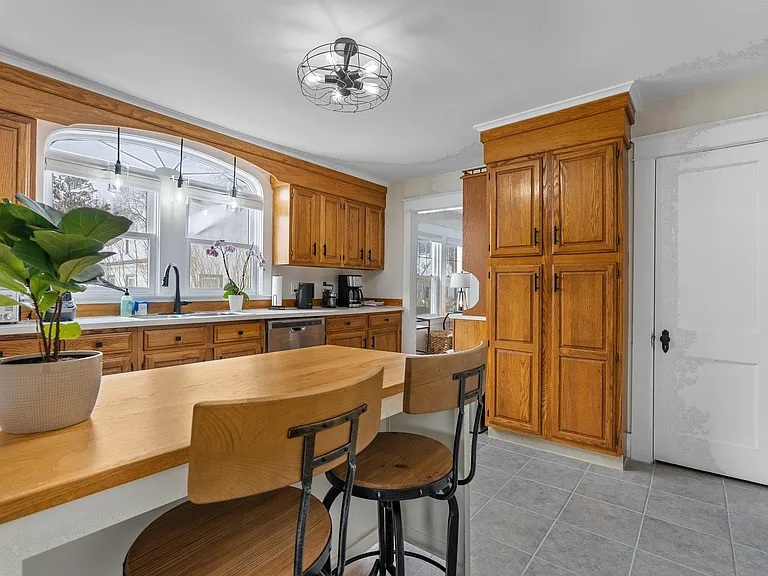 12 Hall Ave #A — Photo 13