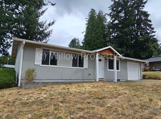 2331 Oak Dr, Steilacoom, WA 98388