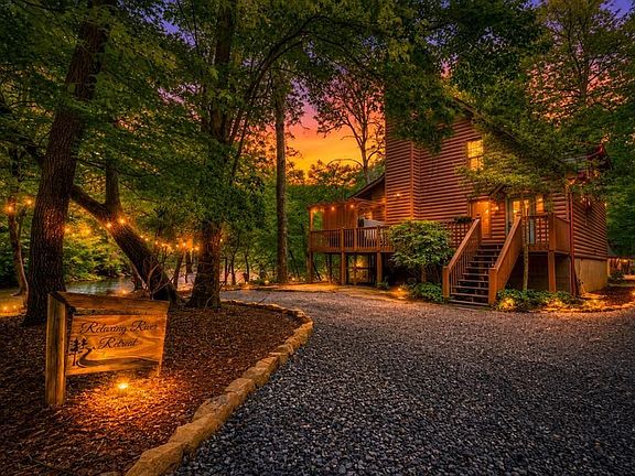 3rd image of 133 Muller Ln
