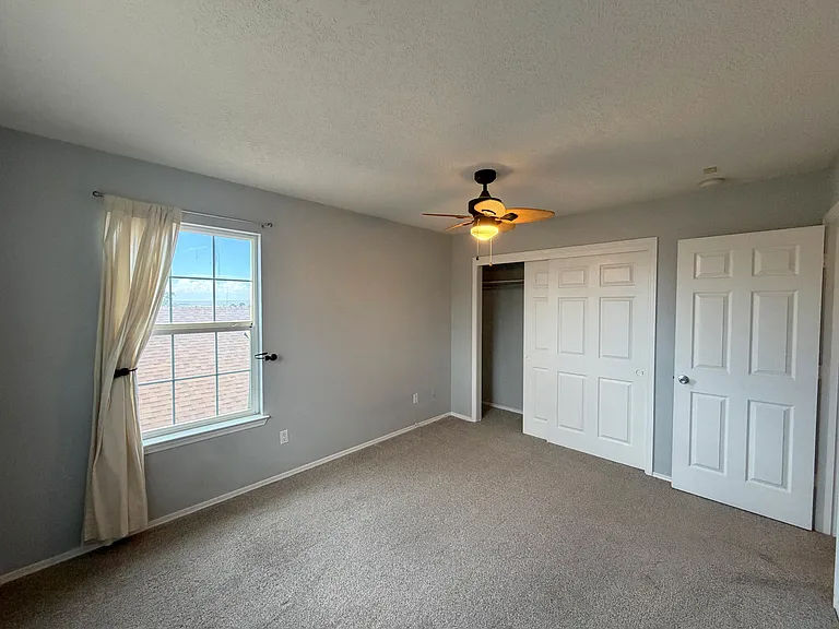 7300 Tricia Rd NE — Photo 25