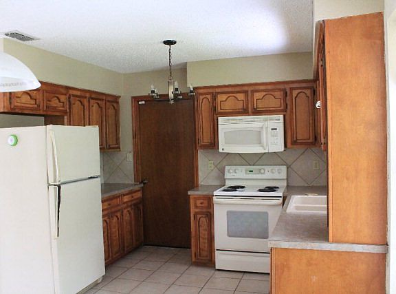 4th image of 14 Tula Ct
