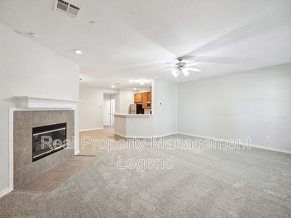 4th image of 5738 Grosseto Dr