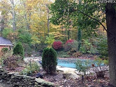 4th image of 7133 Deepwood Dr