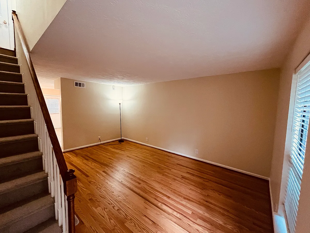 Building Photo - 3905 Westlawn Pl