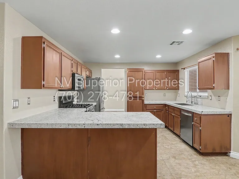 3629 Bethel Bay St — Photo 25