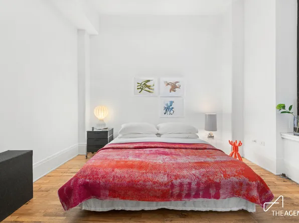 50 Pine Street image 8 of 13