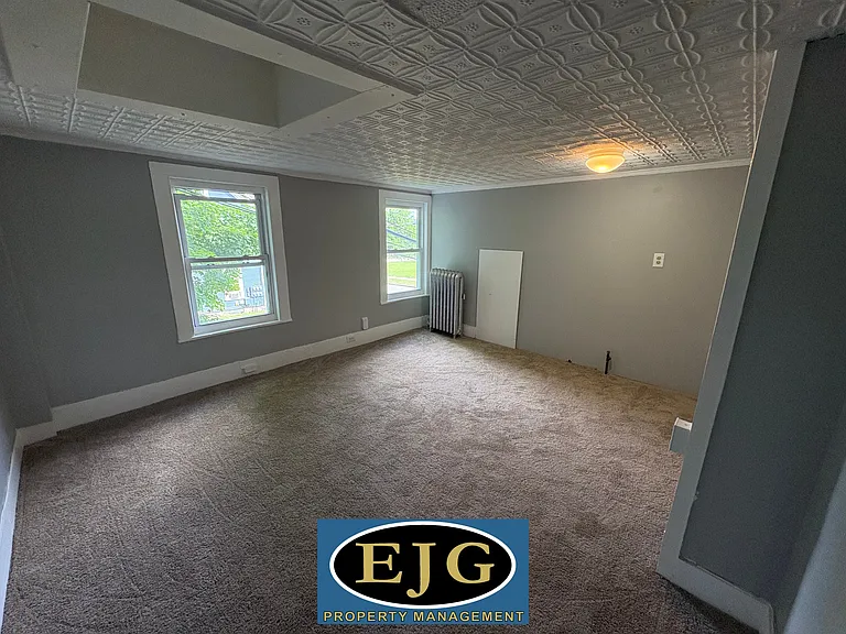 135 Pleasant St #3 — Photo 13