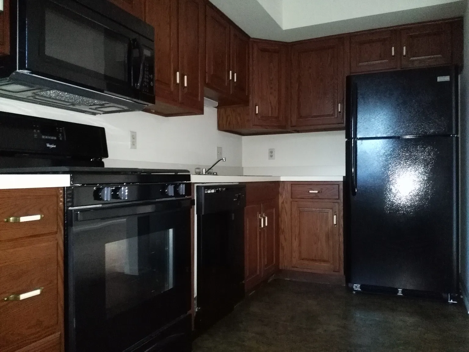 2 bed, $1,650 — Photo 2