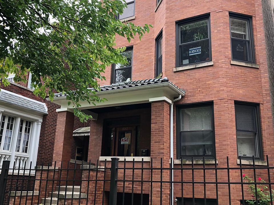 1st image of 3083 N Davlin Ct APT 1