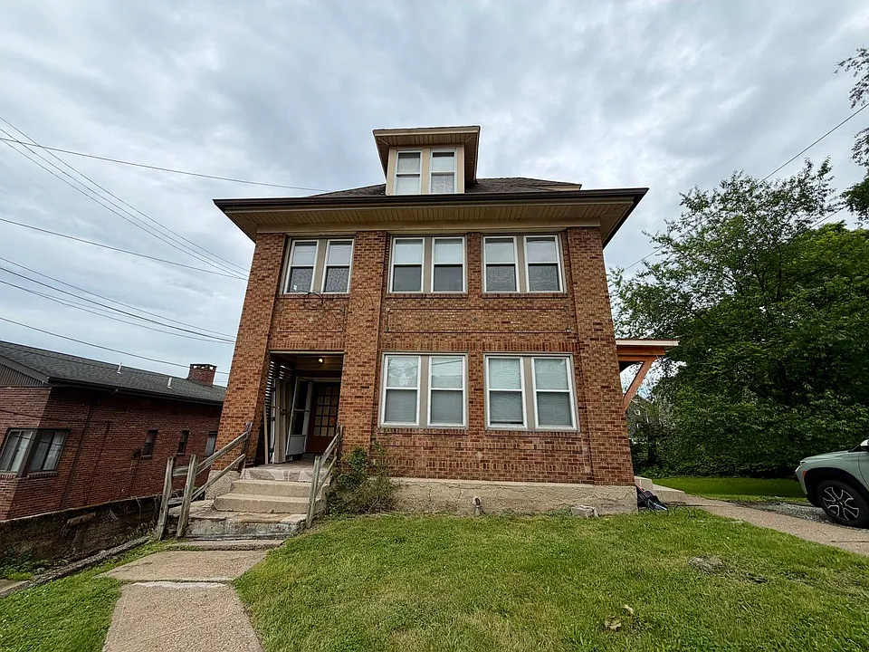42 Warren St