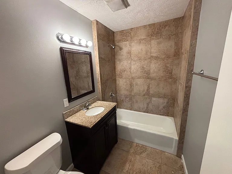 8865-8871 Holmes Ave — Photo 6