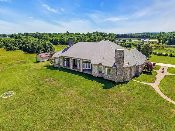 5th image of 555 Randall Hitchcock Rd