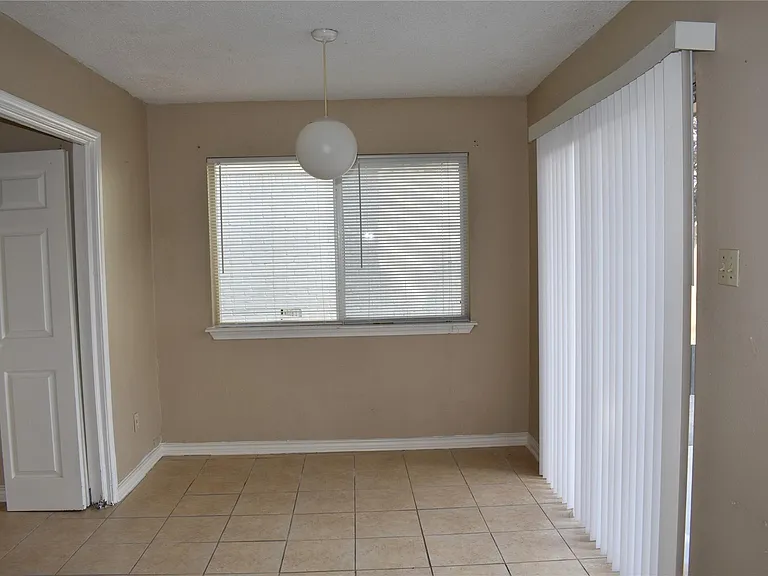 8903 Kalewood Dr — Photo 22