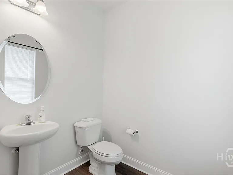 165 Brennan Dr — Photo 7