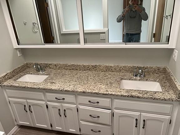 2nd image of 8004 Fouts Pl
