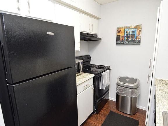 4th image of 8718 Mallard Reserve Dr Unit 104