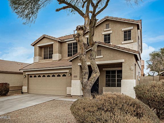 3rd image of 45748 W DIRK Street