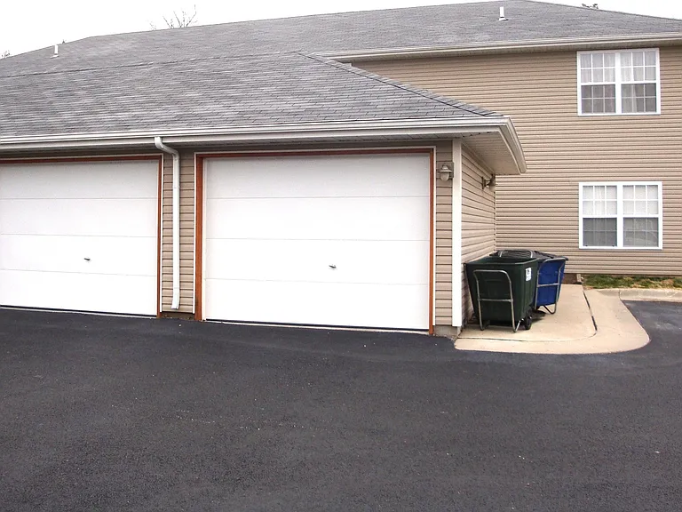 155 Knowledge Ave #B — Photo 2