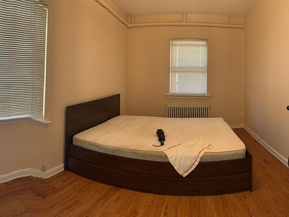 2nd image of 2218 Hering Ave #1