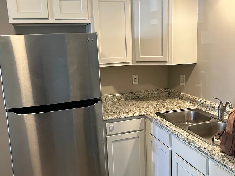 2339 Nebraska St #9 — Photo 2