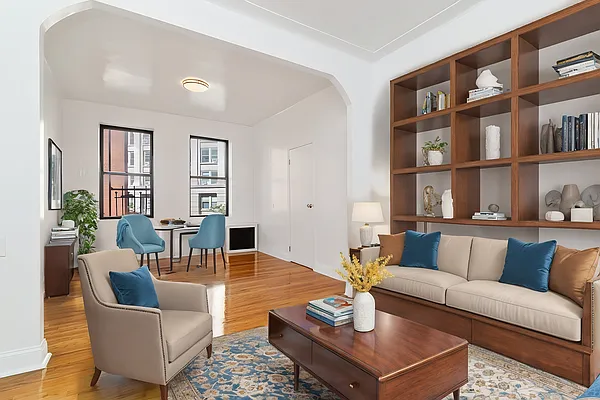 Rented by REAL New York | media 7