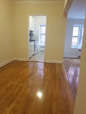 Rented by Chartwell Forest Hills Realty | media 16