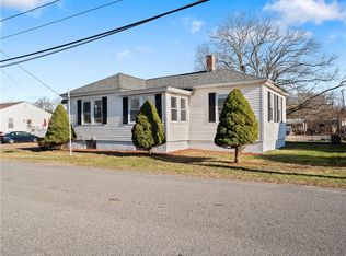 8 Dix Ave, Johnston, RI 02919