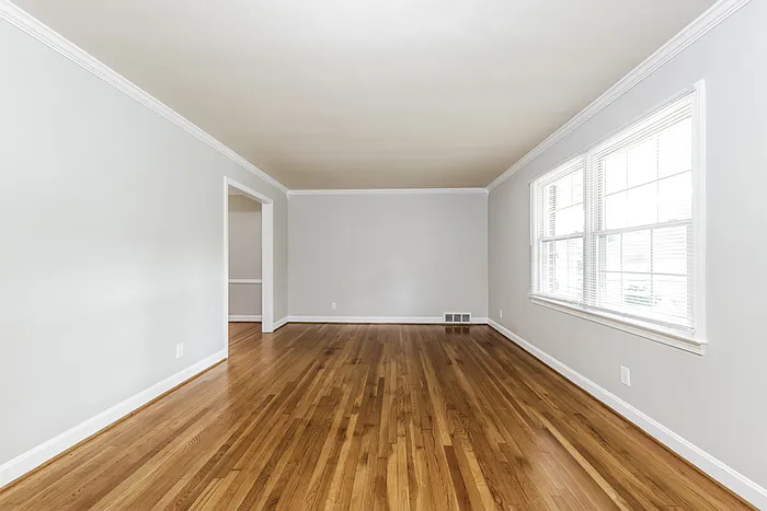 1538 Abbey Ct — Photo 12