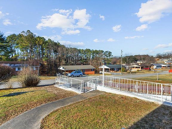 4th image of 6632 Riverview Dr