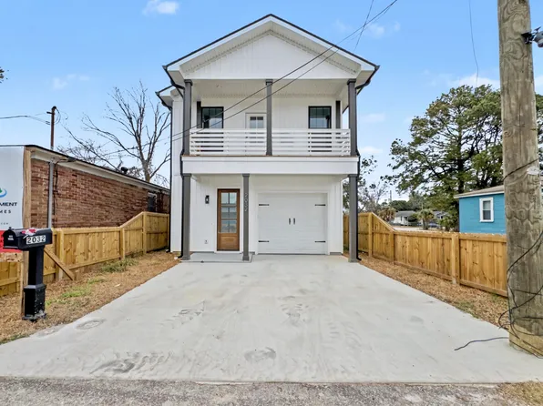 2032 Forest Ave, North Charleston, SC 29405