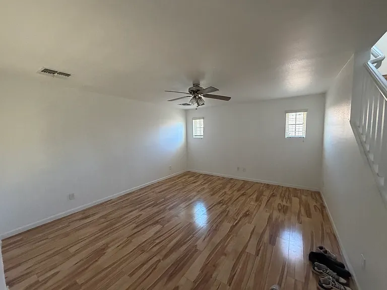7809 W Palm Ln — Photo 2