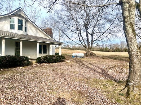 37 Mason Rd, Flintville, TN 37335