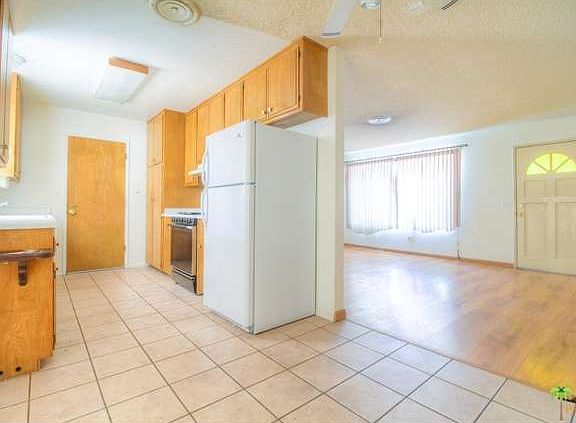 4th image of 2879 Carl Dr