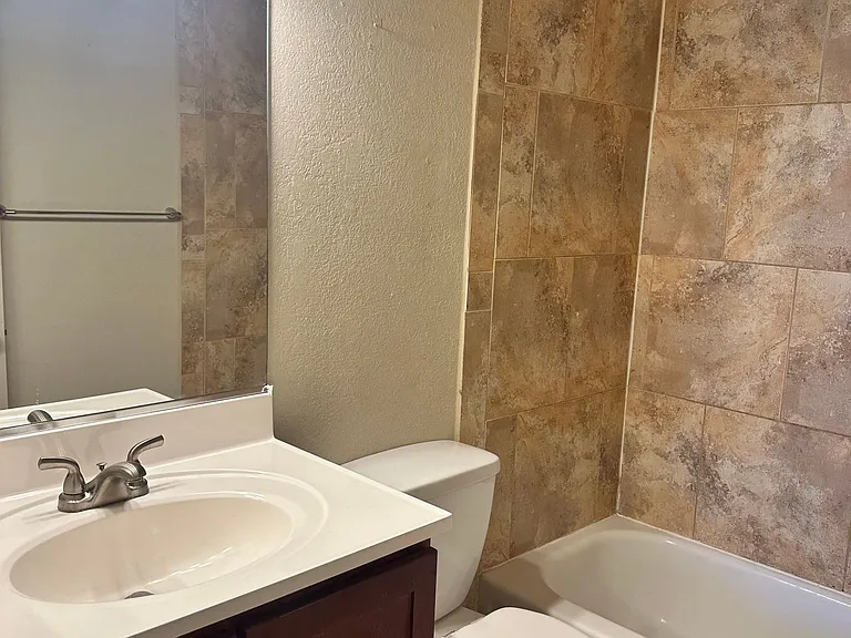 3357 N Country Club Rd #26 — Photo 9