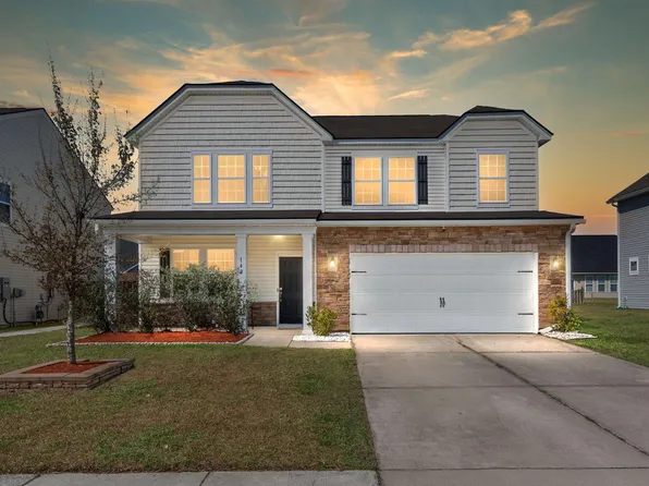 142 Hyrne Dr, Goose Creek, SC 29445