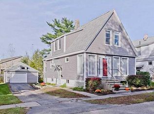 11 Mayfield St, Portland, ME 04103