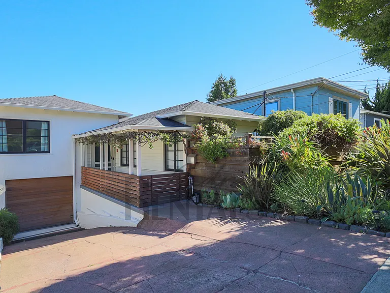 364 Coventry Rd — Photo 2