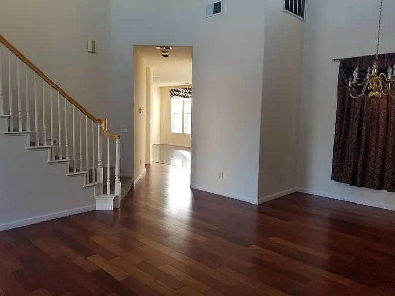 733 Ashton Oaks Way — Photo 6