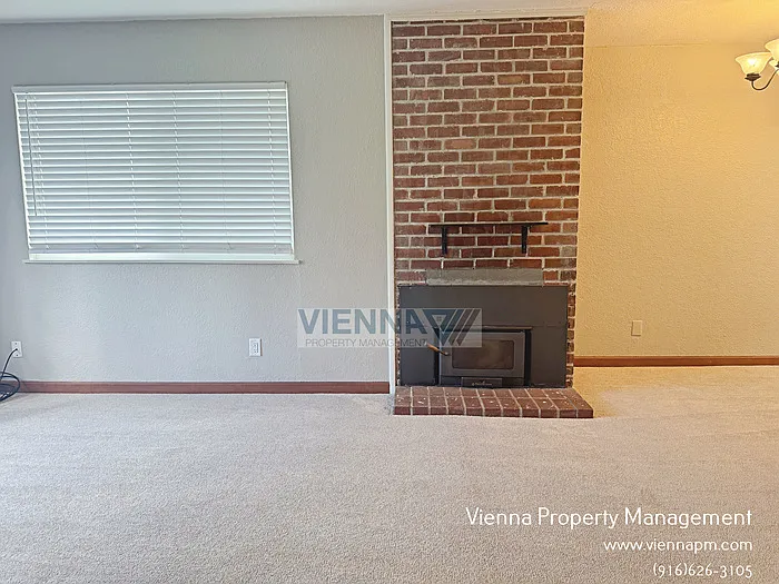 3317 Bristol Rd — Photo 3