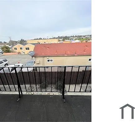 2 bed, 800 sqft, $2,500 — Photo 2