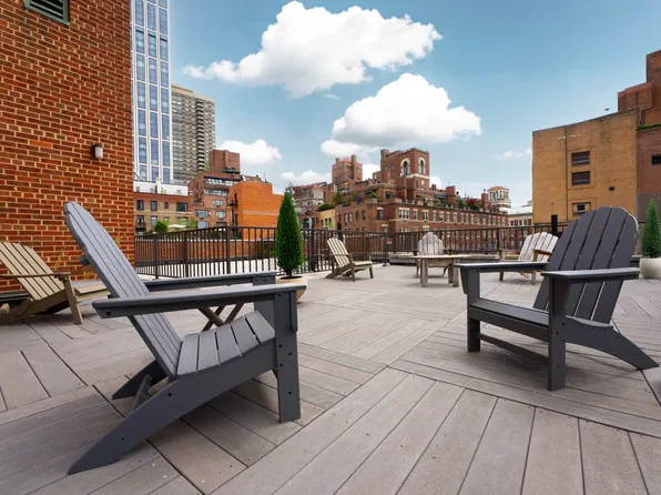 430 East 56th Street image 15 of 19