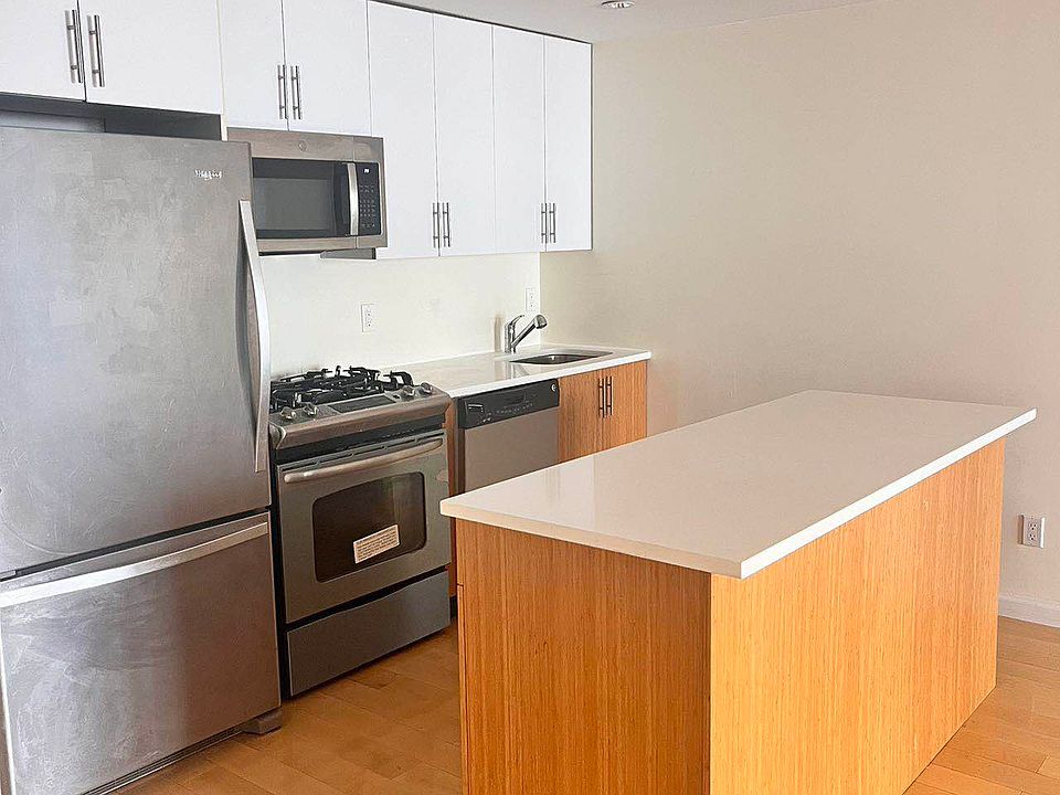1st image of 112-02 Northern Blvd Townhouse 3