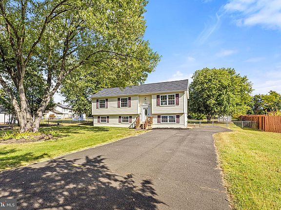 5th image of 6727 Willowbrook Dr