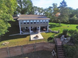 6244 294th St E, Cannon Falls, MN 55009