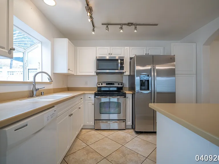 87-1034 Anaha St — Photo 18