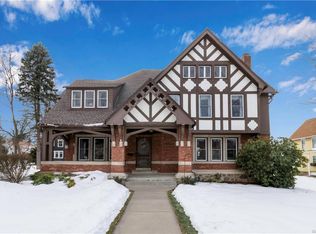 54 Elm St, Westfield, NY