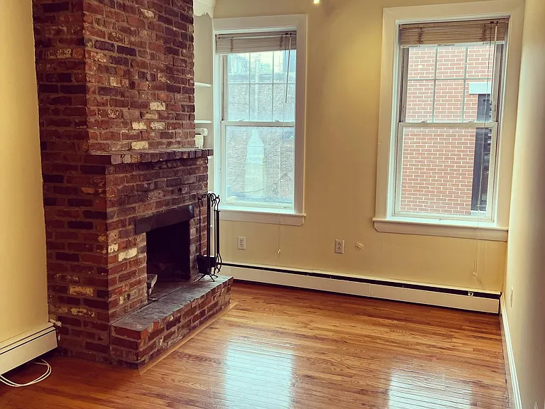 286 Cambridge St #7 — Photo 7